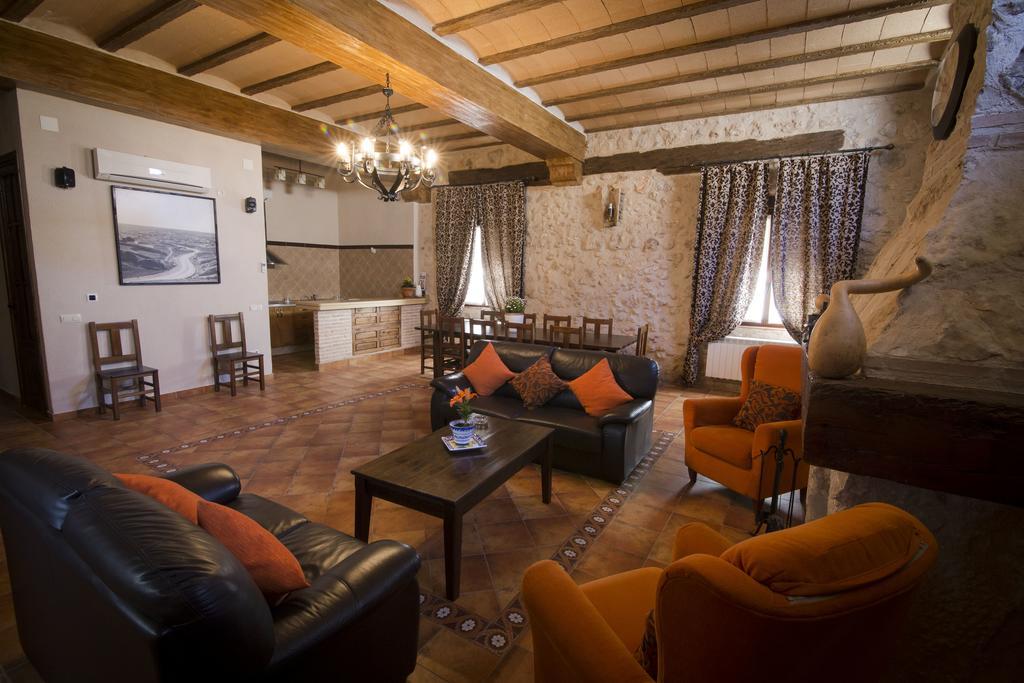 Casa Rural Casona La Beltraneja Белмонте Екстериор снимка