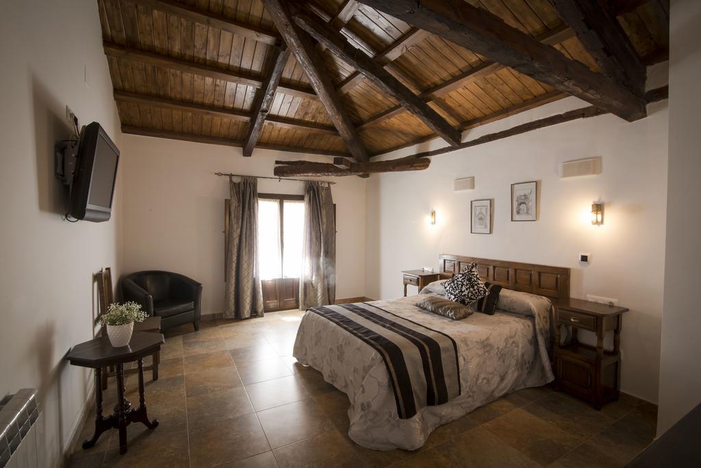 Casa Rural Casona La Beltraneja Белмонте Екстериор снимка