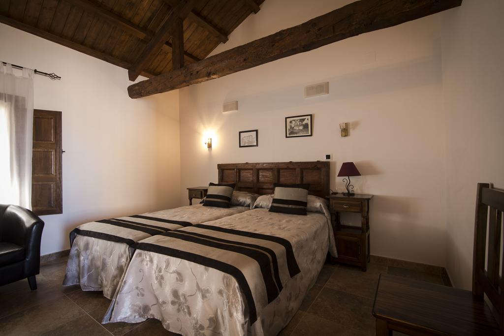 Casa Rural Casona La Beltraneja Белмонте Екстериор снимка